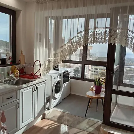 Vinitsa Coastal With Balcony Appartement