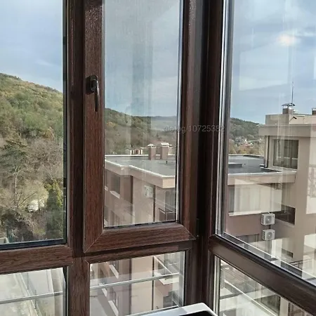 Vinitsa Coastal With Balcony Apartment